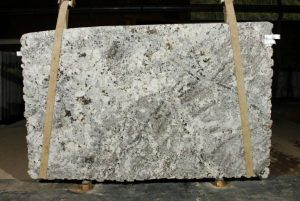 Delicatus Silver - Leather Finish